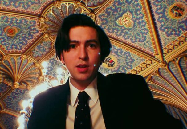 Nicholas Braun Height, Weight, Age, Girlfriend, Family, Facts, Biography