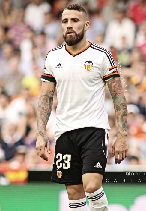 Nicolás Otamendi as seen while playing for Valencia CF in 2015