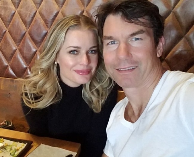 Rebecca Romijn in a selfie with Jerry O'Connell in March 2018