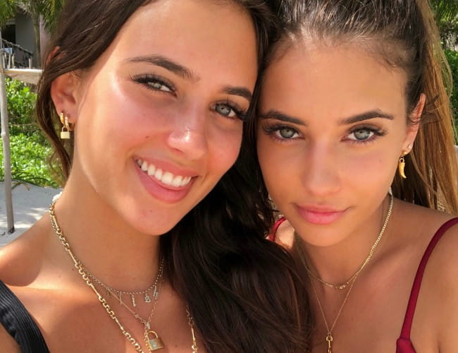 Renee Herbert (Right) and Elisha Herbert in a selfie in August 2018