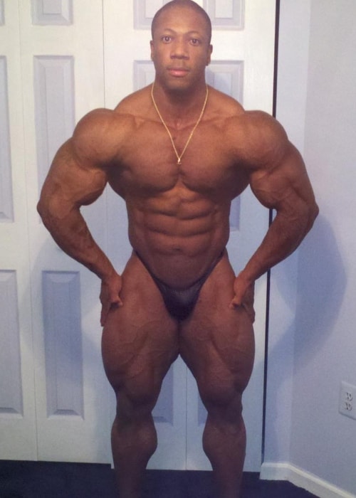 Shawn Rhoden showing his spectacular build in a picture in July 2012