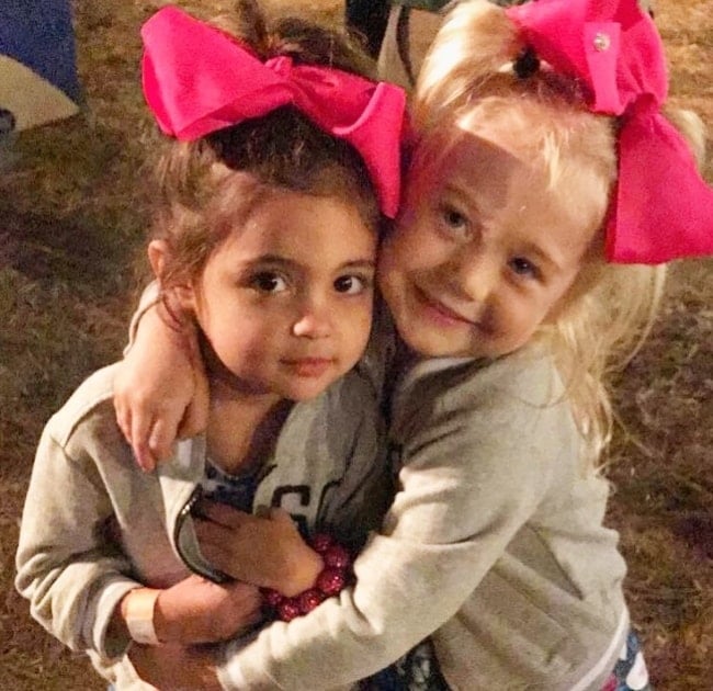 Ava Foley (Left) with Everleigh Rose in October 2016