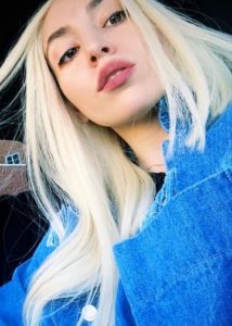 Ava Max Height, Weight, Age, Boyfriend, Family, Facts, Biography