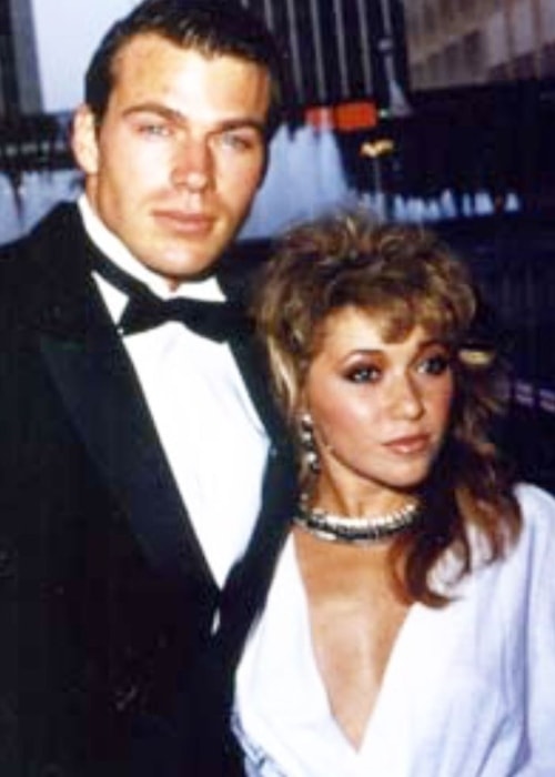 Elizabeth Daily in a picture with late Jon-Erik Hexum