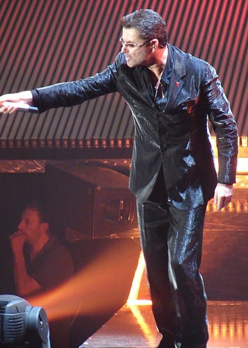 George Michael performing at Antwerps Sportpaleis in November 2006