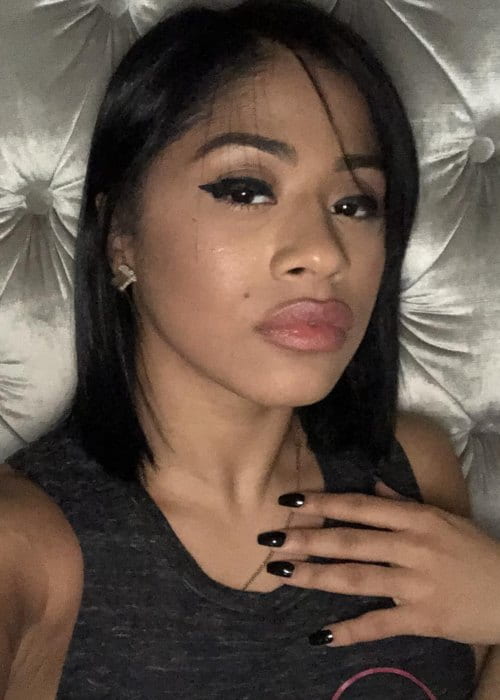 Hennessy Carolina in an Instagram selfie as seen in October 2018
