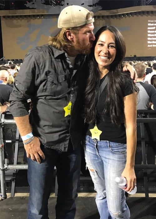 Joanna Gaines with Chip Gaines in May 2017