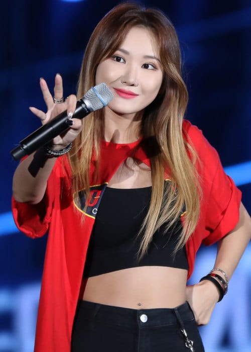 LE at the Lotte Family Festival in October 2016