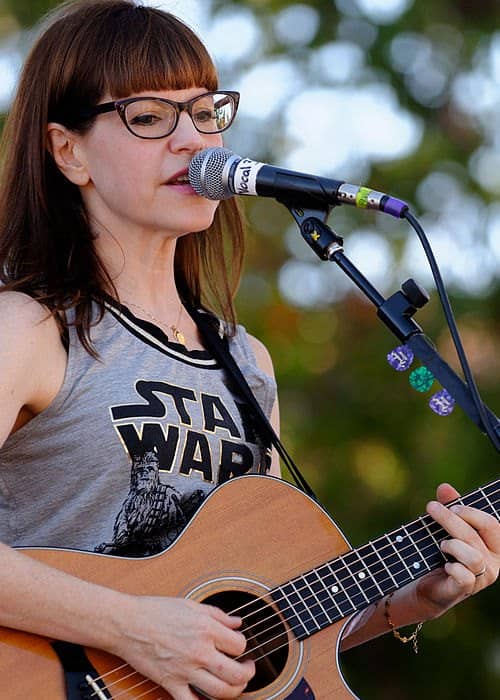 Lisa Loeb during a performance in October 2015