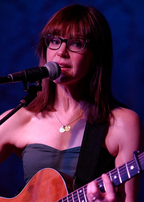 Lisa Loeb performing live at Saint Rocke in April 2015