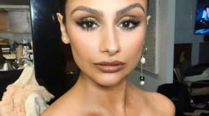 Nazanin Mandi