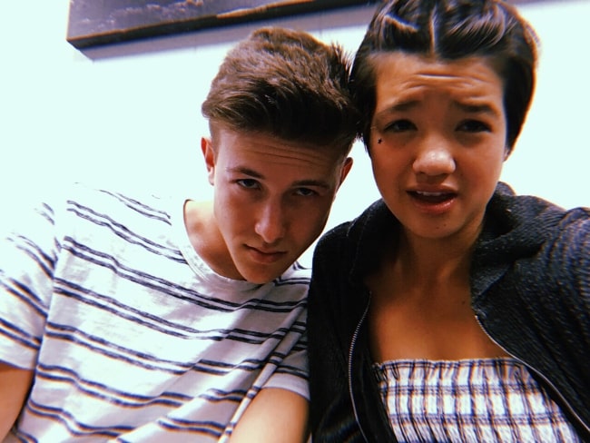 Peyton Elizabeth Lee in a selfie with her friend Luke Mullen