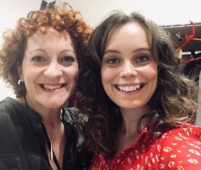 Sarah Middleton (Right) in a selfie with Rachel Dale in October 2018