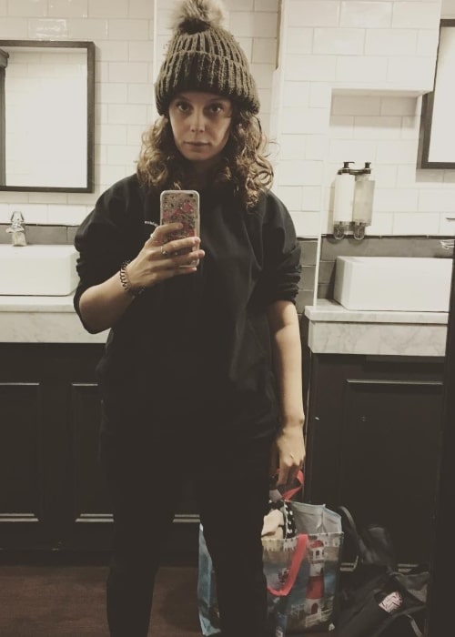 Sarah Middleton in a mirror selfie in September 2018