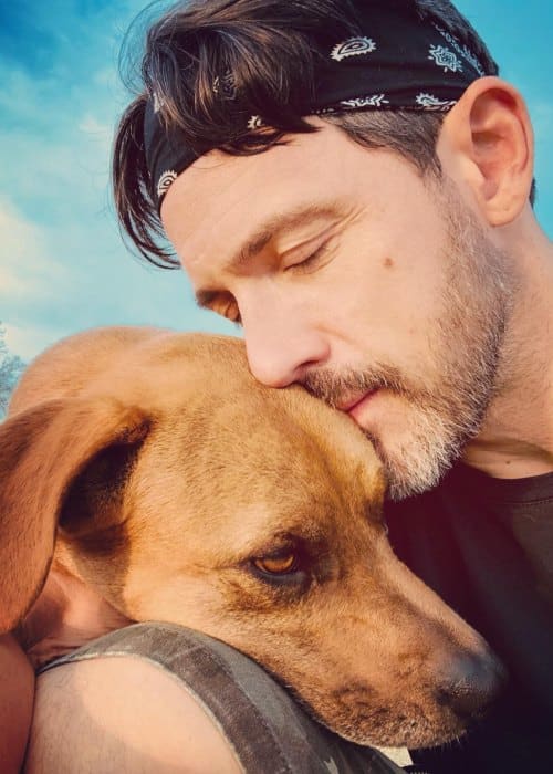 Steve Kazee in a selfie with his dog as seen in July 2018