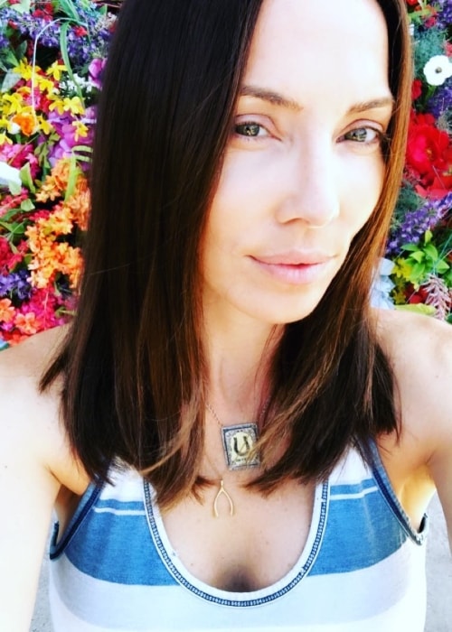 Whitney Cummings in a selfie in August 2018