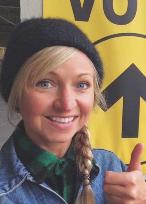 ashleigh ball voice actress