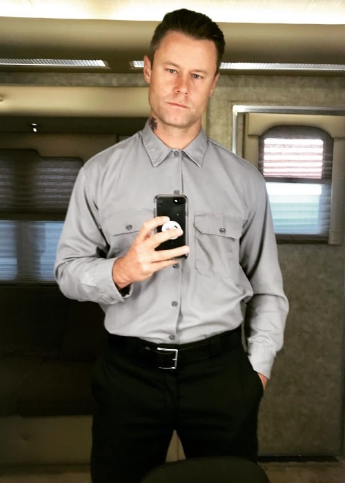 Eric Nenninger in a mirror selfie in July 2018