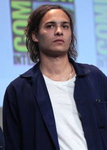 Next photo of Frank Dillane