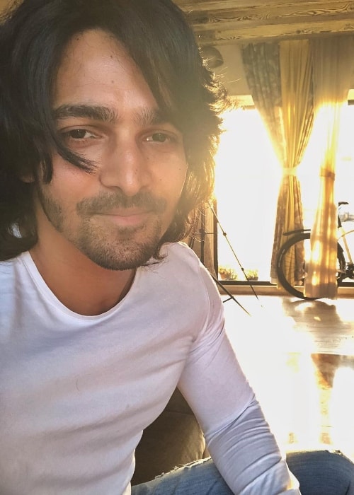 Harshvardhan Rane in a selfie in October 2018