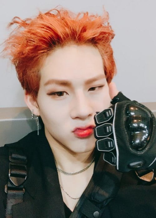 Jooheon in a selfie in November 2018