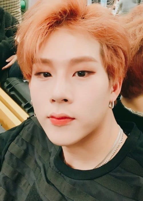 Jooheon in an Instagram selfie as seen in November 2018