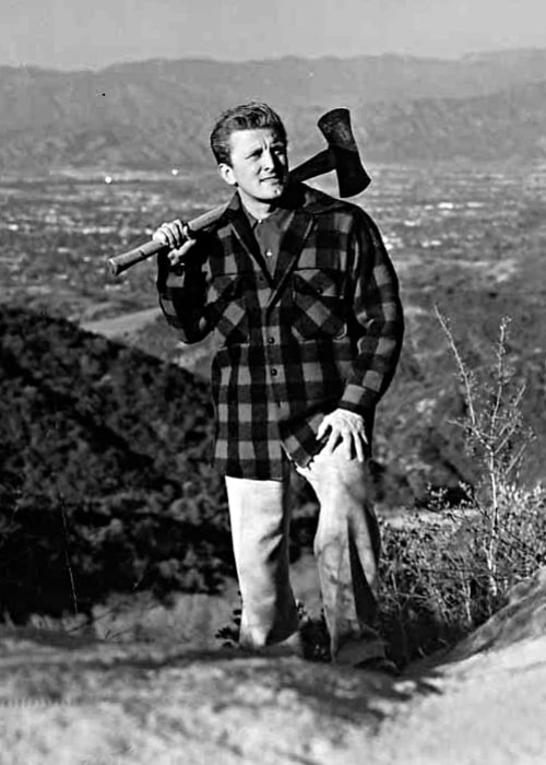 Kirk Douglas posing in a candid pose