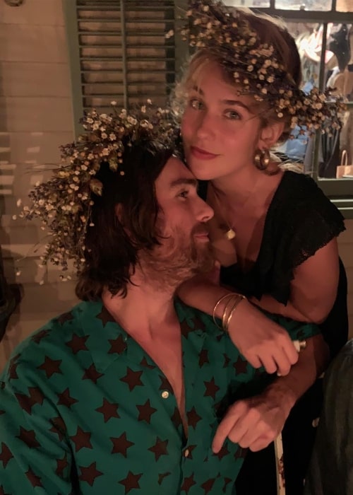 Lola Kirke with musician WYNDHAM in October 2018