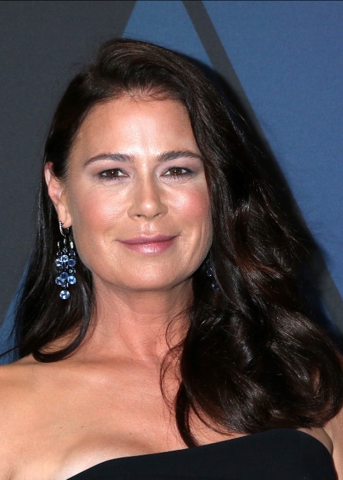 Maura Tierney Height, Weight, Age, Body Statistics - Healthy Celeb