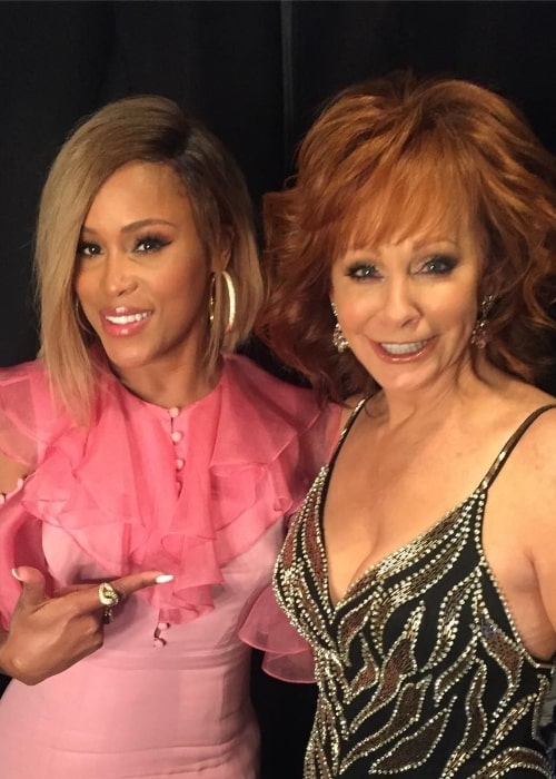 Reba McEntire (Right) with EVE in April 2018