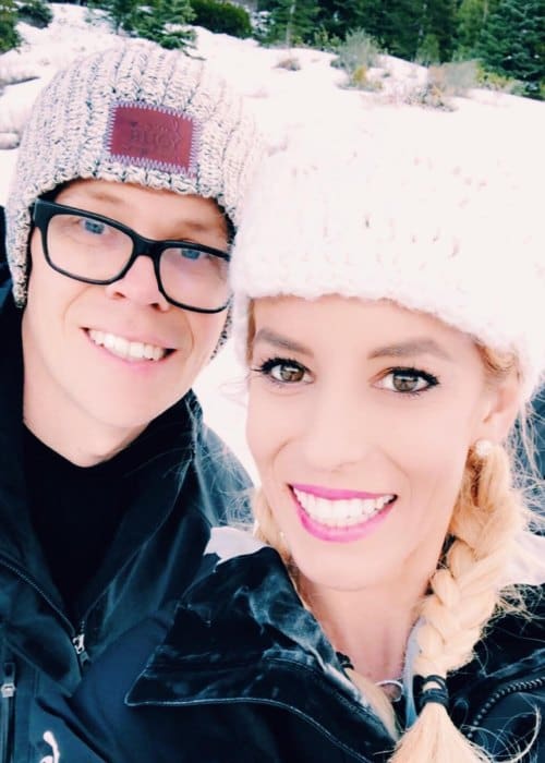 Rebecca Zamolo and Matt Yoakum in a selfie in December 2017