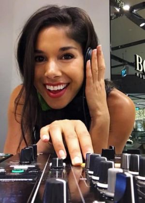 Sarah Roberts (Actress) Height, Weight, Age, Boyfriend, Family, Biography