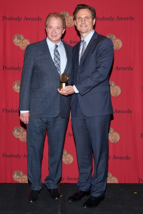 Tony Goldwyn (Right) and Jeff Perry with the Peabody Award in May 2014