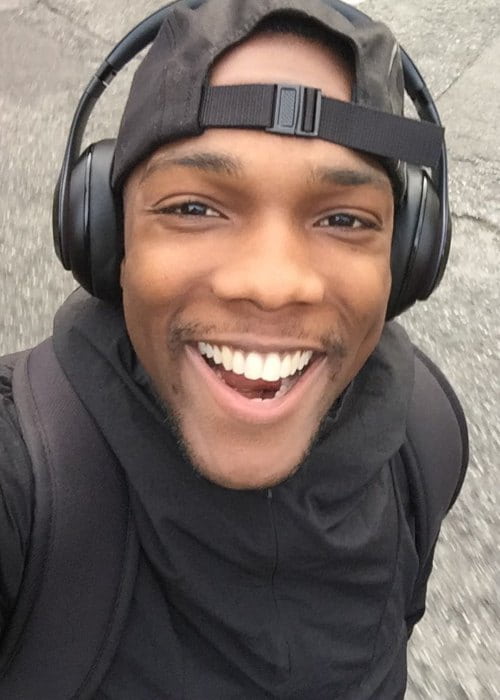 Tosin Cole in an Instagram selfie as seen in January 2016