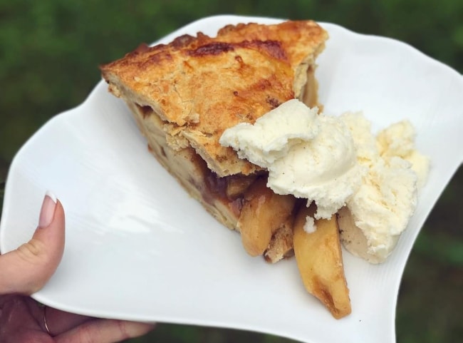 A slice of an apple pie made by Robyn Lawley