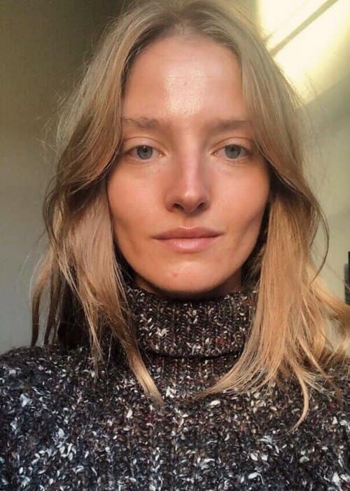 Amanda Norgaard in an Instagram selfie as seen in December 2018