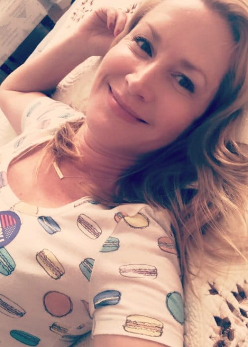 Angela Kinsey in a selfie in October 2018
