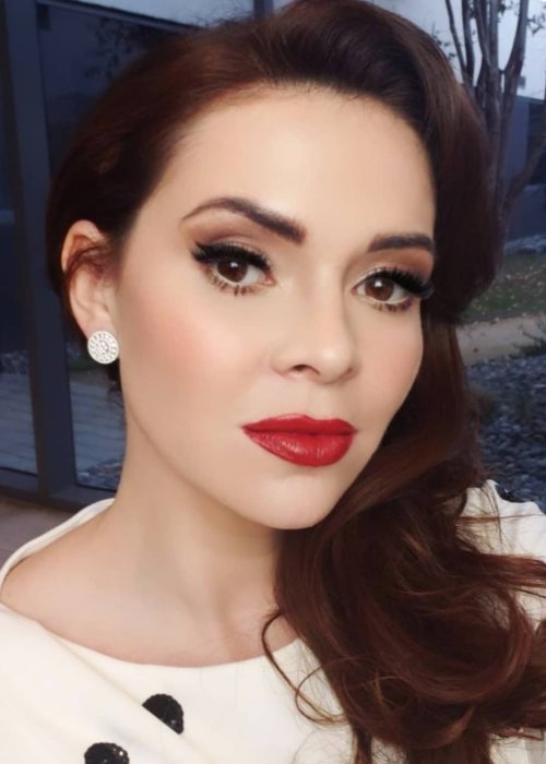 Carly Steel in an Instagram selfie as seen in December 2018