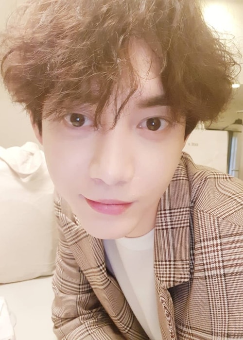 Gunwoo in a selfie in February 2018