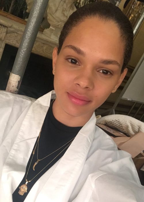 Hiandra Martinez in an Instagram selfie as seen in May 2018