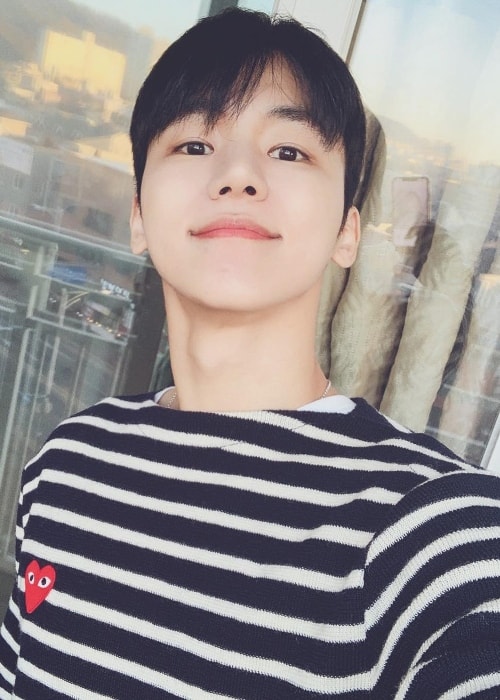 Insoo taking a selfie in December 2018