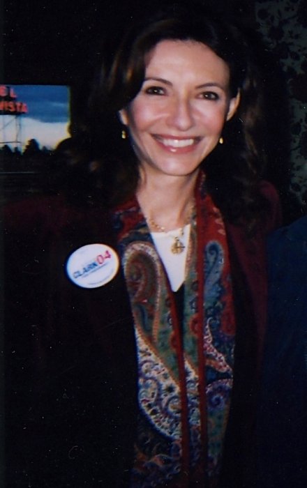 Mary Steenburgen during a campaign in October 2007