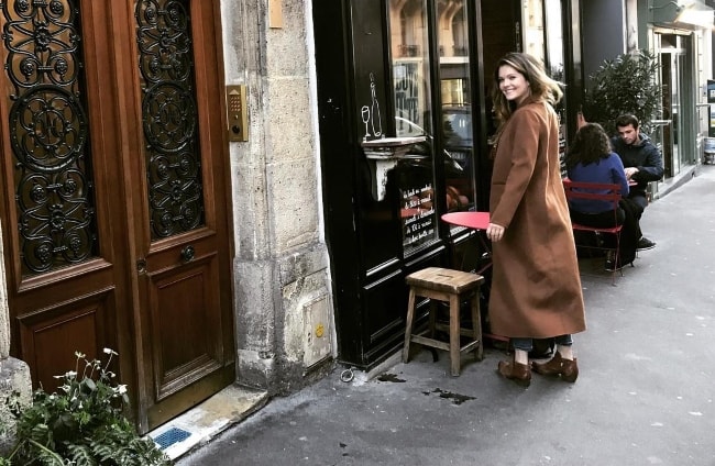 Meghann Fahy posing in Paris