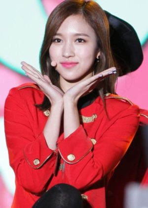 Mina (Myoui Mina) Height, Weight, Age, Boyfriend, Family, Biography