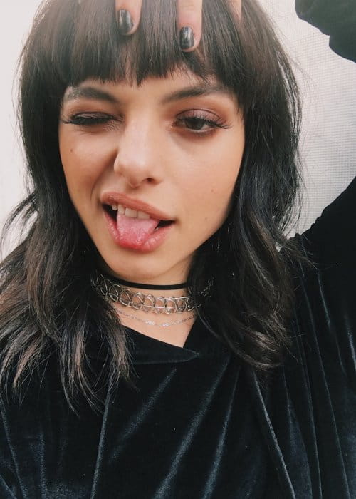 Nia Lovelis in een Instagram selfie zoals te zien is in November 2017