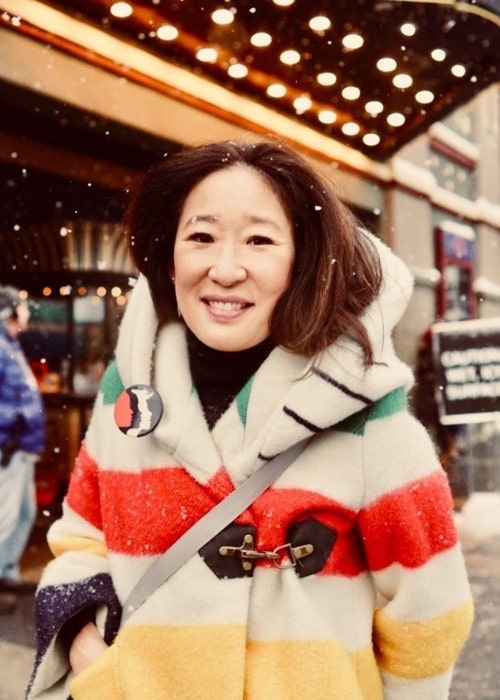 Sandra Oh enjoying the snowfall at Sundance Film Festival in January 2018