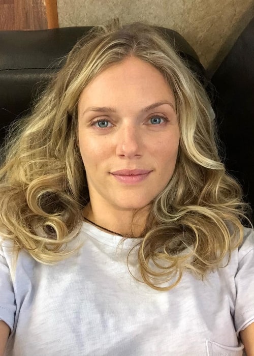 Tracy Spiridakos in a selfie in July 2018