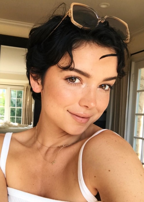 Bekah Martinez Height, Weight, Age, Body Statistics - Healthy Celeb