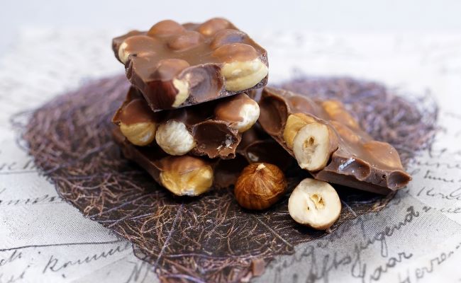 Chewy nut-filled chocolate