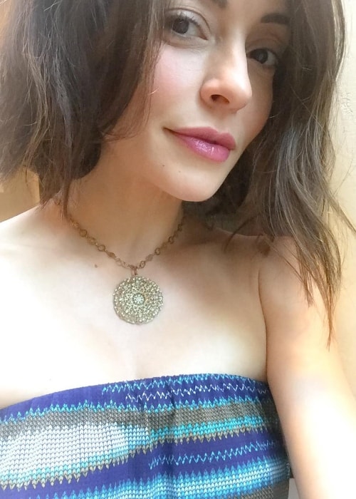 Emmanuelle Vaugier taking a selfie in Hollywood Hills in June 2017